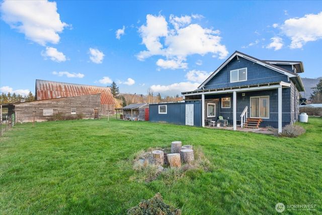 30731 Walberg Road, Sedro Woolley, WA 98284