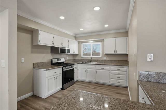 27067 El Rancho, Menifee, CA 92586