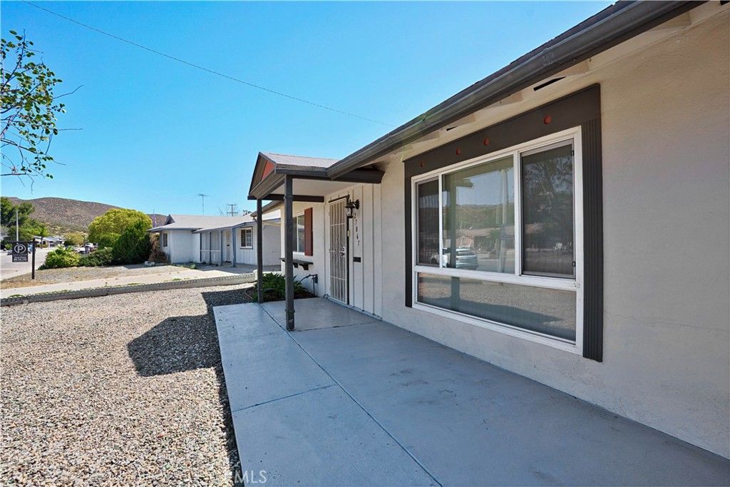 Image 4 of property listing at 27067 El Rancho, Menifee, CA 92586