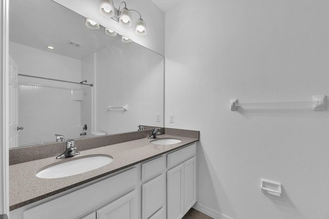 5741 SPOTTED HARRIER WAY, Lithia, FL 33547