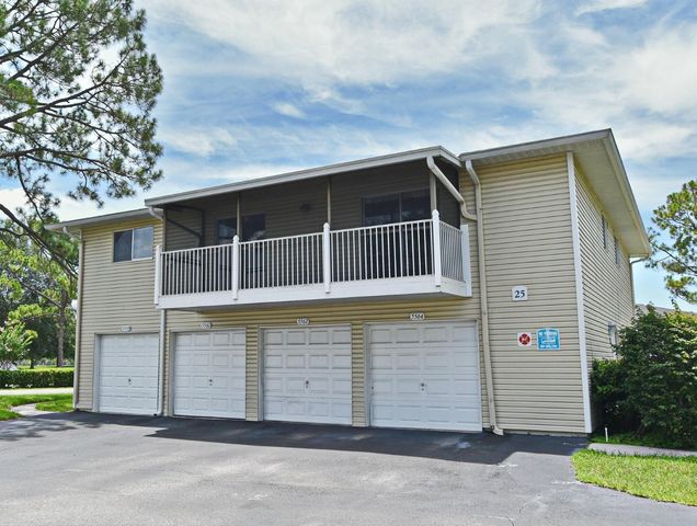 5564 SLASH PINE COURT 4, Orlando, FL 32811