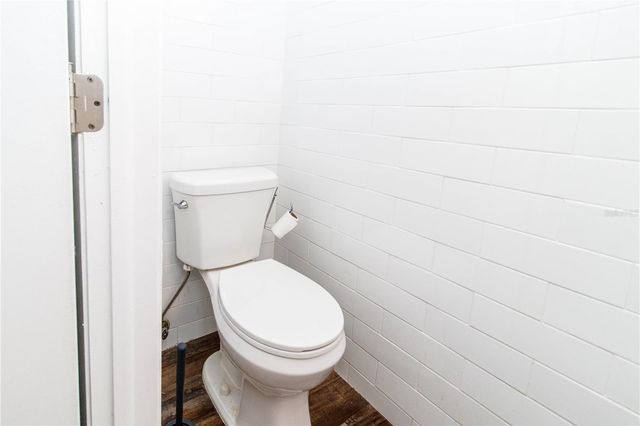 5121 LARCH LANE, New Port Richey, FL 34653