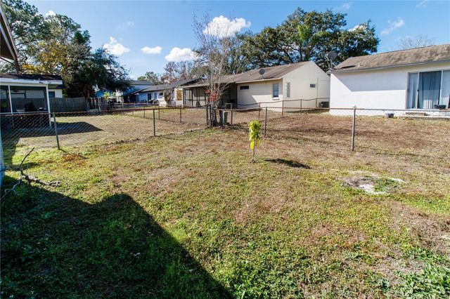 5121 LARCH LANE, New Port Richey, FL 34653