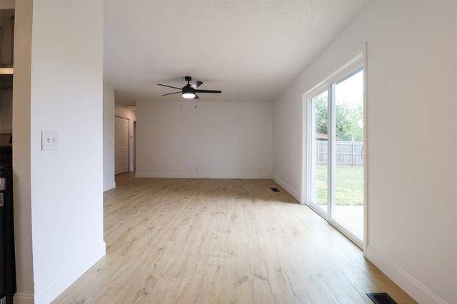 1509 W Vandalia Street, Broken Arrow, OK 74012