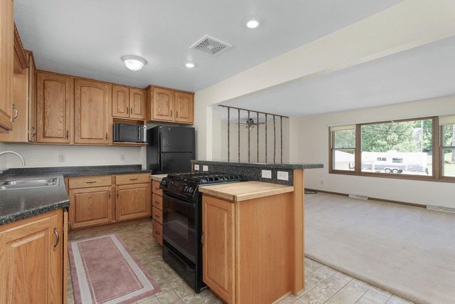 1410 Davis STREET, Watertown, WI 53098