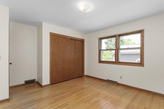 1410 Davis STREET, Watertown, WI 53098