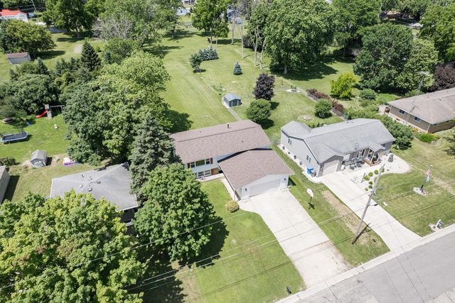1410 Davis STREET, Watertown, WI 53098