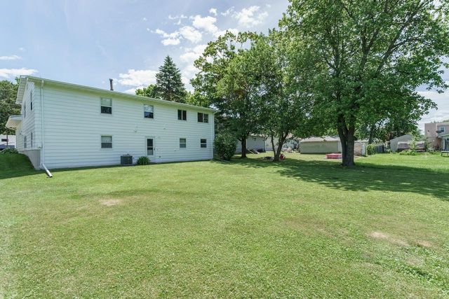 1410 Davis STREET, Watertown, WI 53098