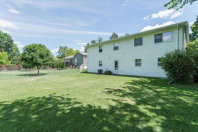 1410 Davis STREET, Watertown, WI 53098