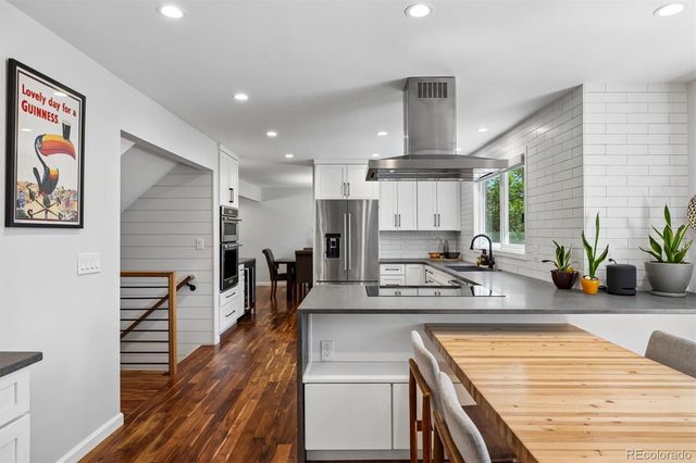 8070 S Monaco Circle, Centennial, CO 80112