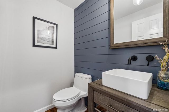 8070 S Monaco Circle, Centennial, CO 80112