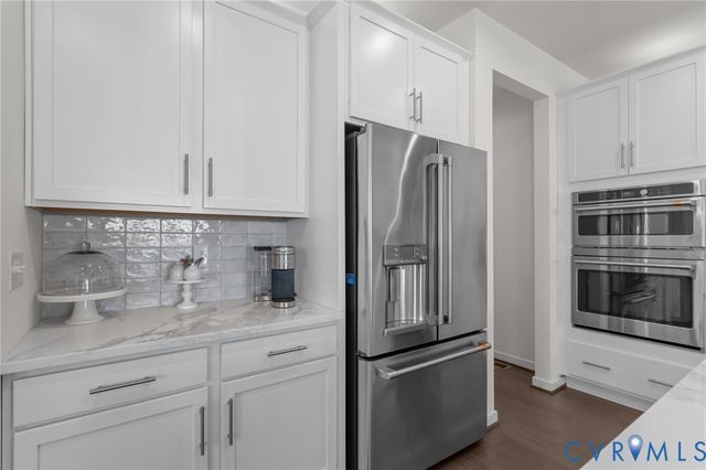 10109 Hollythorne Ln, Mechanicsville, VA 23116