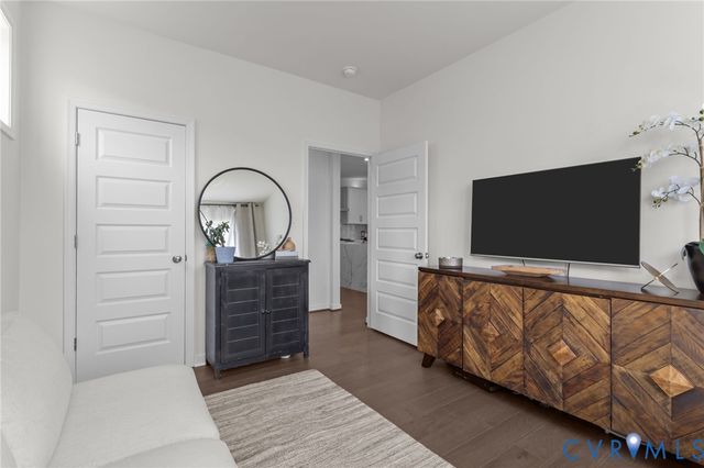 10109 Hollythorne Ln, Mechanicsville, VA 23116