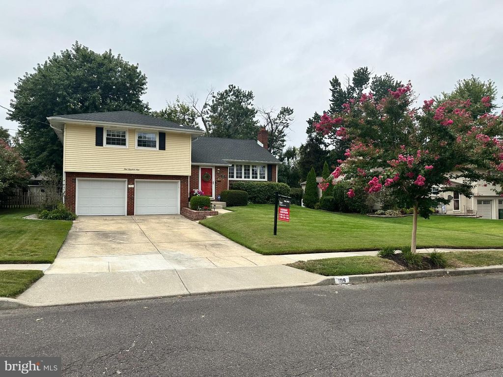 109 WEATHER VANE DR, Cherry Hill, NJ 08002
