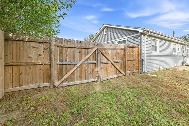 740 N Boyd Ave, Wichita, KS 67212
