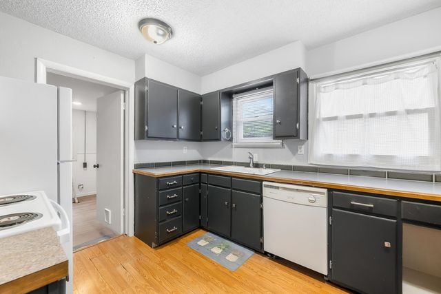 740 N Boyd Ave, Wichita, KS 67212
