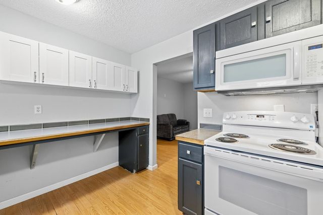 740 N Boyd Ave, Wichita, KS 67212