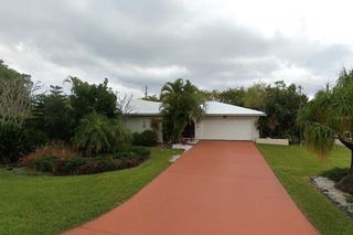 1010 SE 43RD TERRACE, Cape Coral, FL 33904