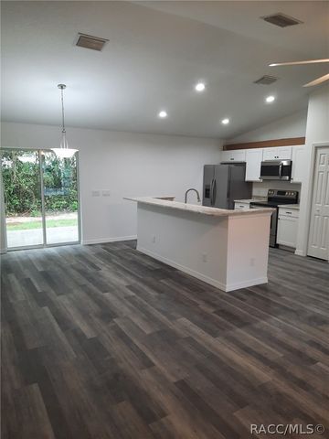 605 Howard Street, Inverness, FL 34453