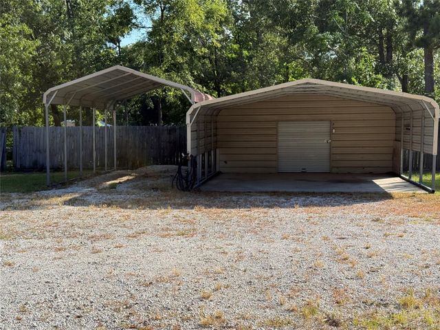 40 St Croix Drive, Point Blank, TX 77364