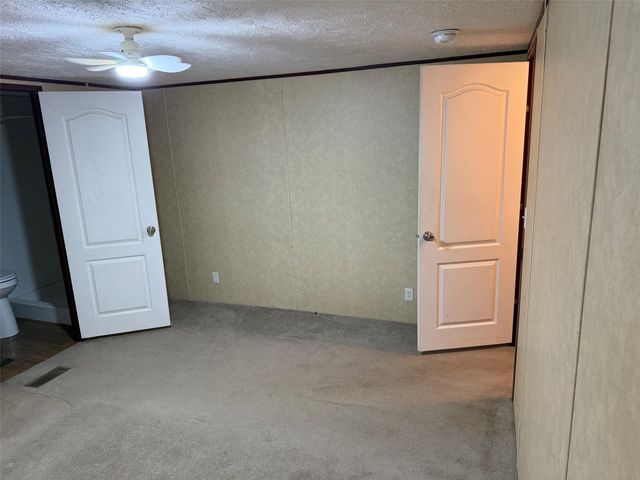 40 St Croix Drive, Point Blank, TX 77364