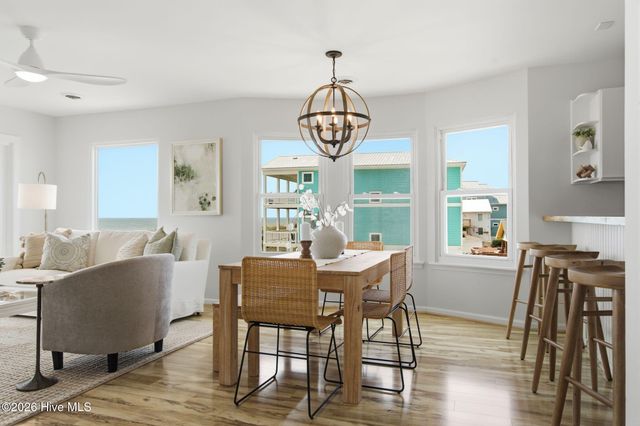 1202 Carolina Beach Avenue N Apt 3, Carolina Beach, NC 28428