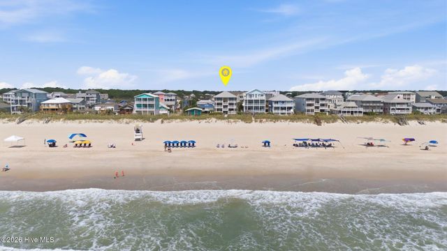 1202 Carolina Beach Avenue N Apt 3, Carolina Beach, NC 28428