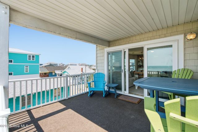 1202 Carolina Beach Avenue N Apt 3, Carolina Beach, NC 28428