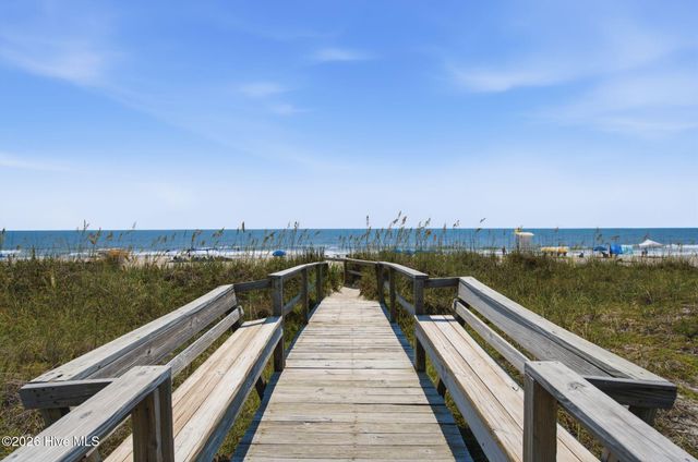 1202 Carolina Beach Avenue N Apt 3, Carolina Beach, NC 28428