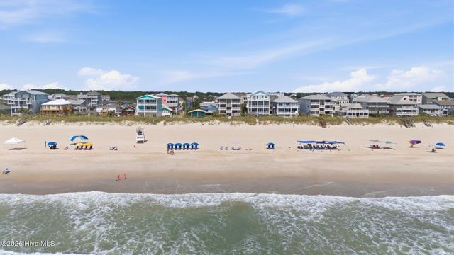 1202 Carolina Beach Avenue N Apt 3, Carolina Beach, NC 28428