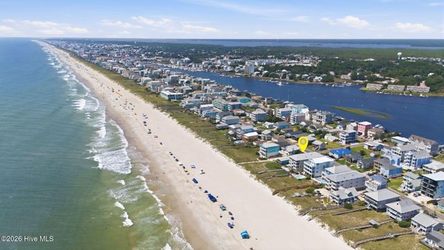 1202 Carolina Beach Avenue N Apt 3, Carolina Beach, NC 28428