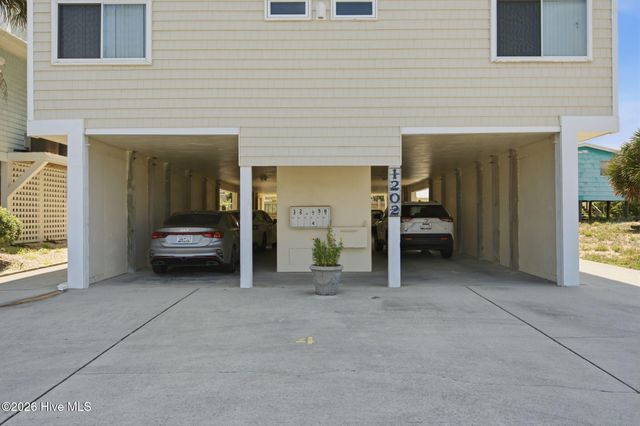 1202 Carolina Beach Avenue N Apt 3, Carolina Beach, NC 28428