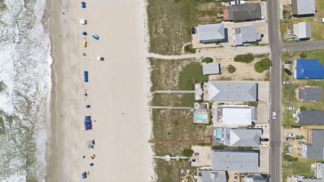 1202 Carolina Beach Avenue N Apt 3, Carolina Beach, NC 28428