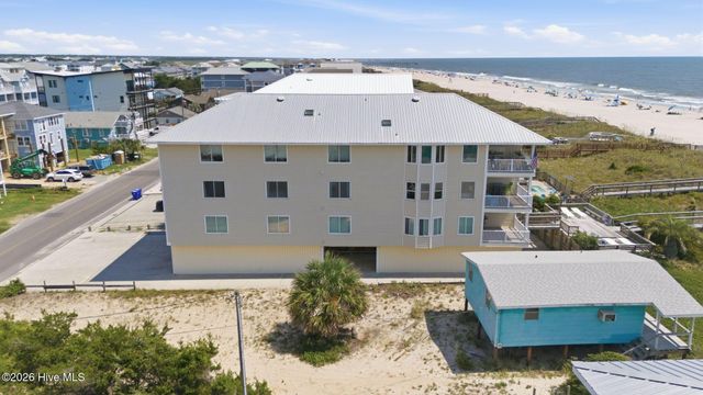 1202 Carolina Beach Avenue N Apt 3, Carolina Beach, NC 28428