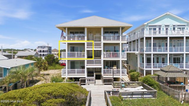 1202 Carolina Beach Avenue N Apt 3, Carolina Beach, NC 28428
