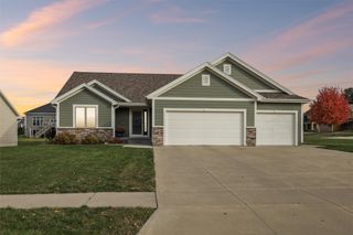 800 N W Street, Indianola, IA 50125