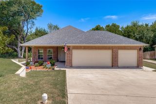1501 Fairway Drive, Sherman, TX 75090
