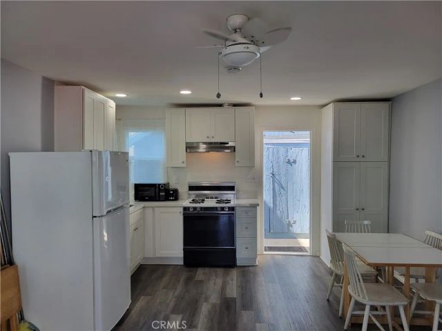 1245 W Balboa Boulevard, Newport Beach, CA 92661