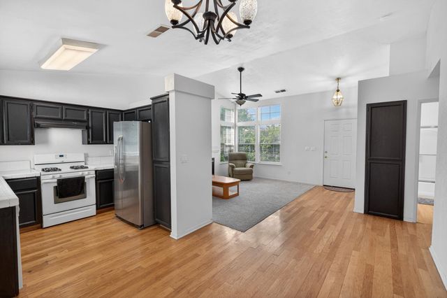 9178 Sebastiani Way, Sacramento, CA 95829