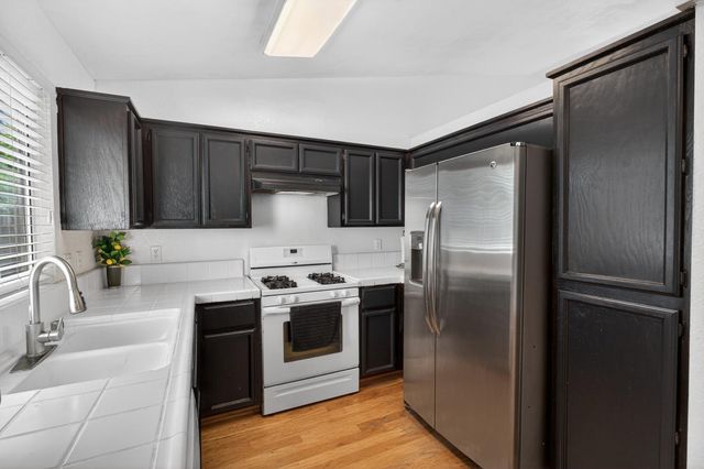 9178 Sebastiani Way, Sacramento, CA 95829