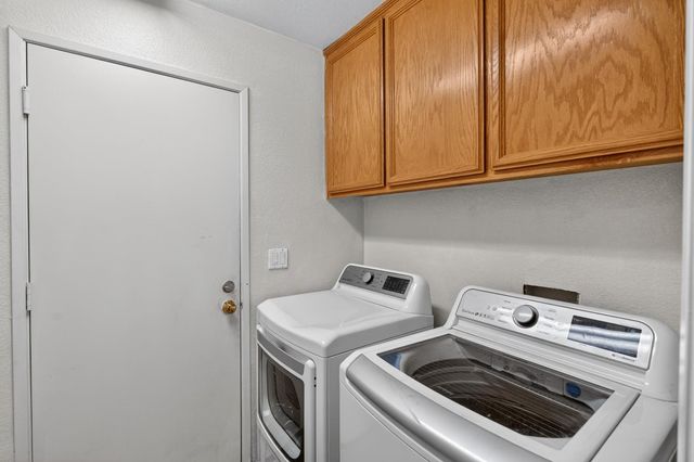 9178 Sebastiani Way, Sacramento, CA 95829