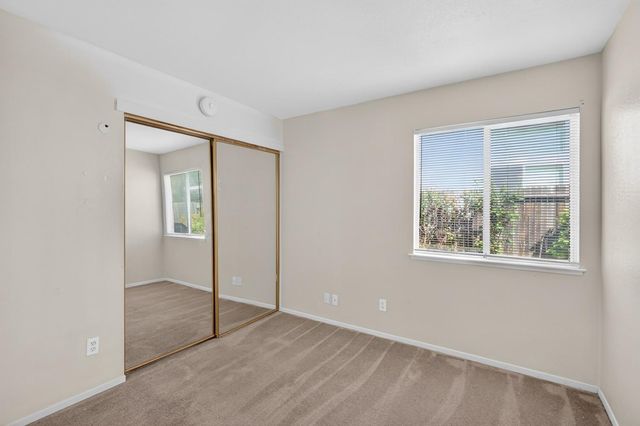 9178 Sebastiani Way, Sacramento, CA 95829