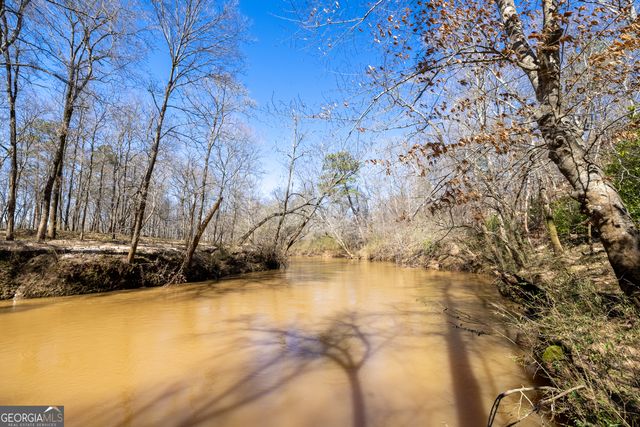 2055 Fontainbleau Drive, Conyers, GA 30094