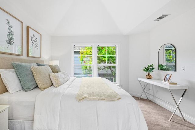 707 Valparaiso Avenue, Menlo Park, CA 94025