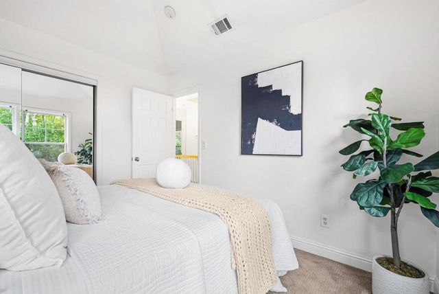 707 Valparaiso Avenue, Menlo Park, CA 94025