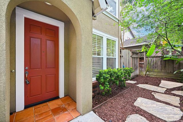 707 Valparaiso Avenue, Menlo Park, CA 94025