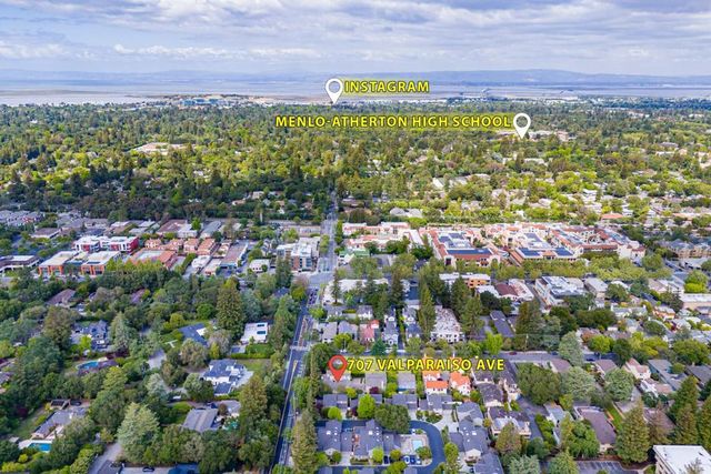 707 Valparaiso Avenue, Menlo Park, CA 94025