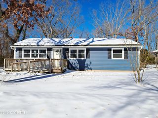 17 Clark Drive, Howell, NJ 07731