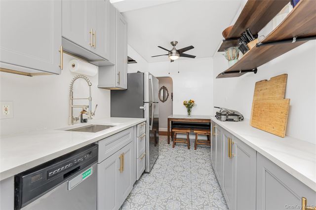 306 E Mosholu Parkway S 1D, Bronx, NY 10458