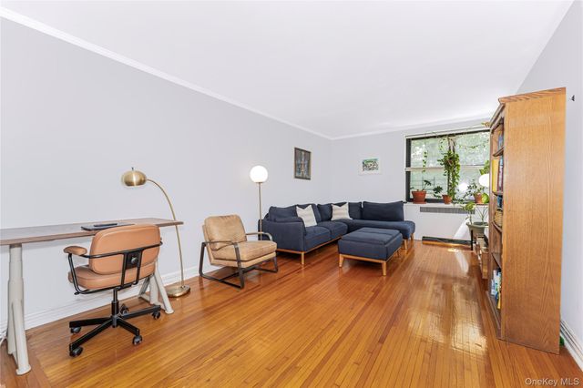 306 E Mosholu Parkway S 1D, Bronx, NY 10458